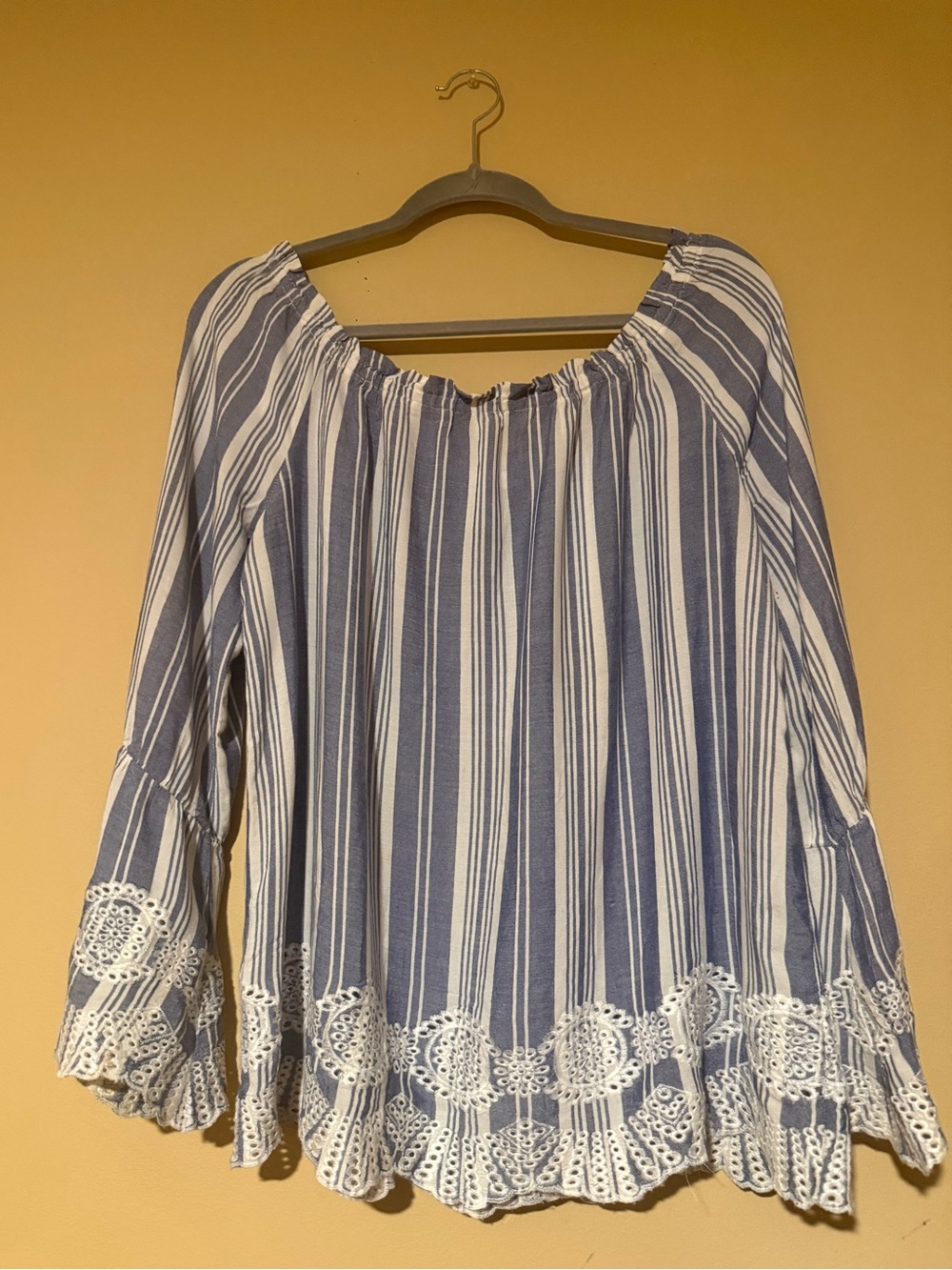 Design History Off Shoulder Top